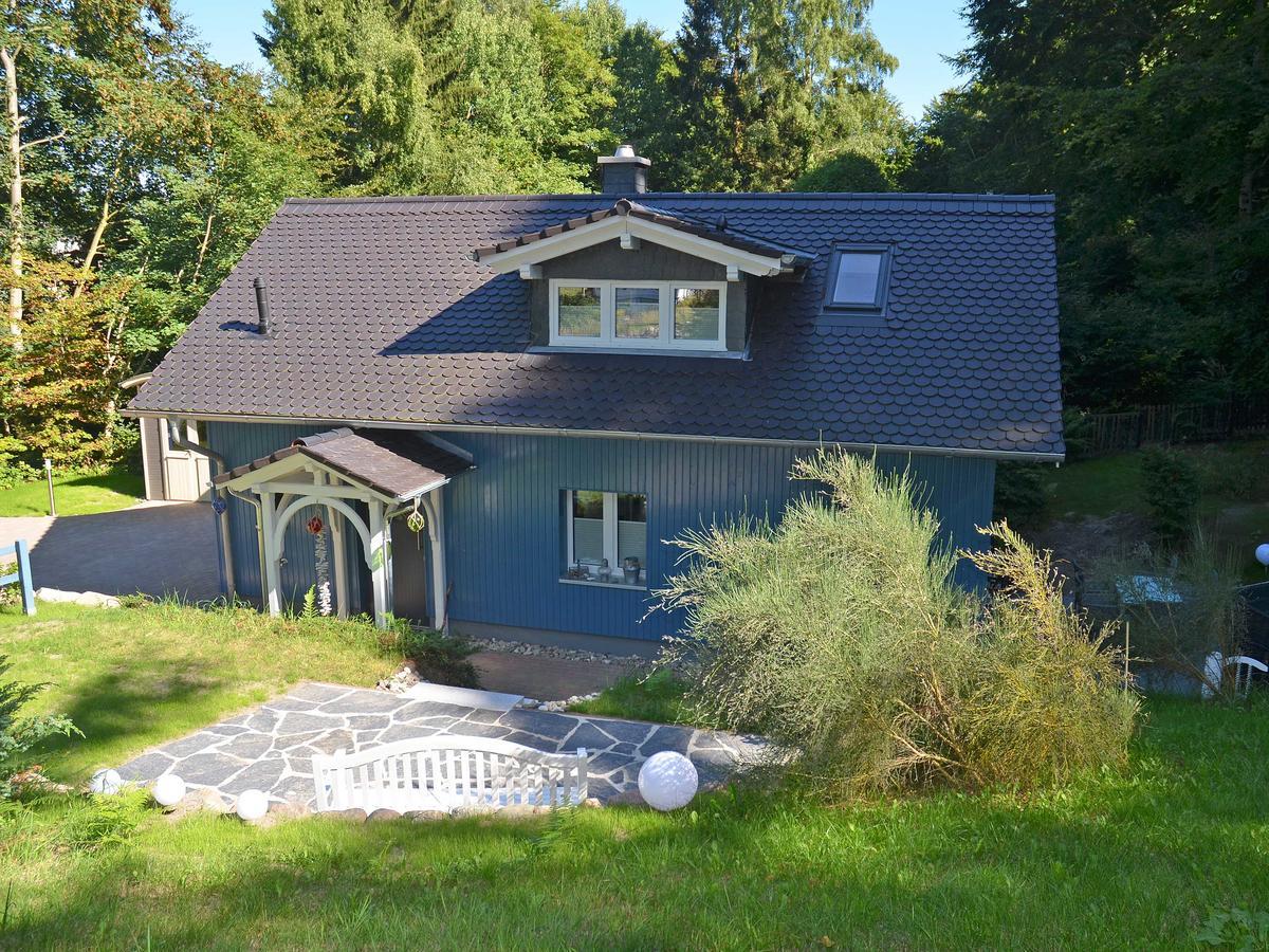 Blaues Strandhaus Sellin Exterior photo